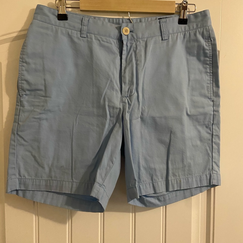 Vineyard vines club shorts